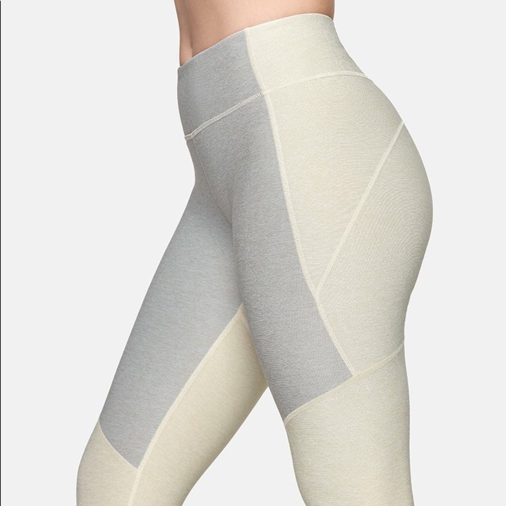 NWT Outdoor Voices 3/4 Warm-Up Legging (NEW)